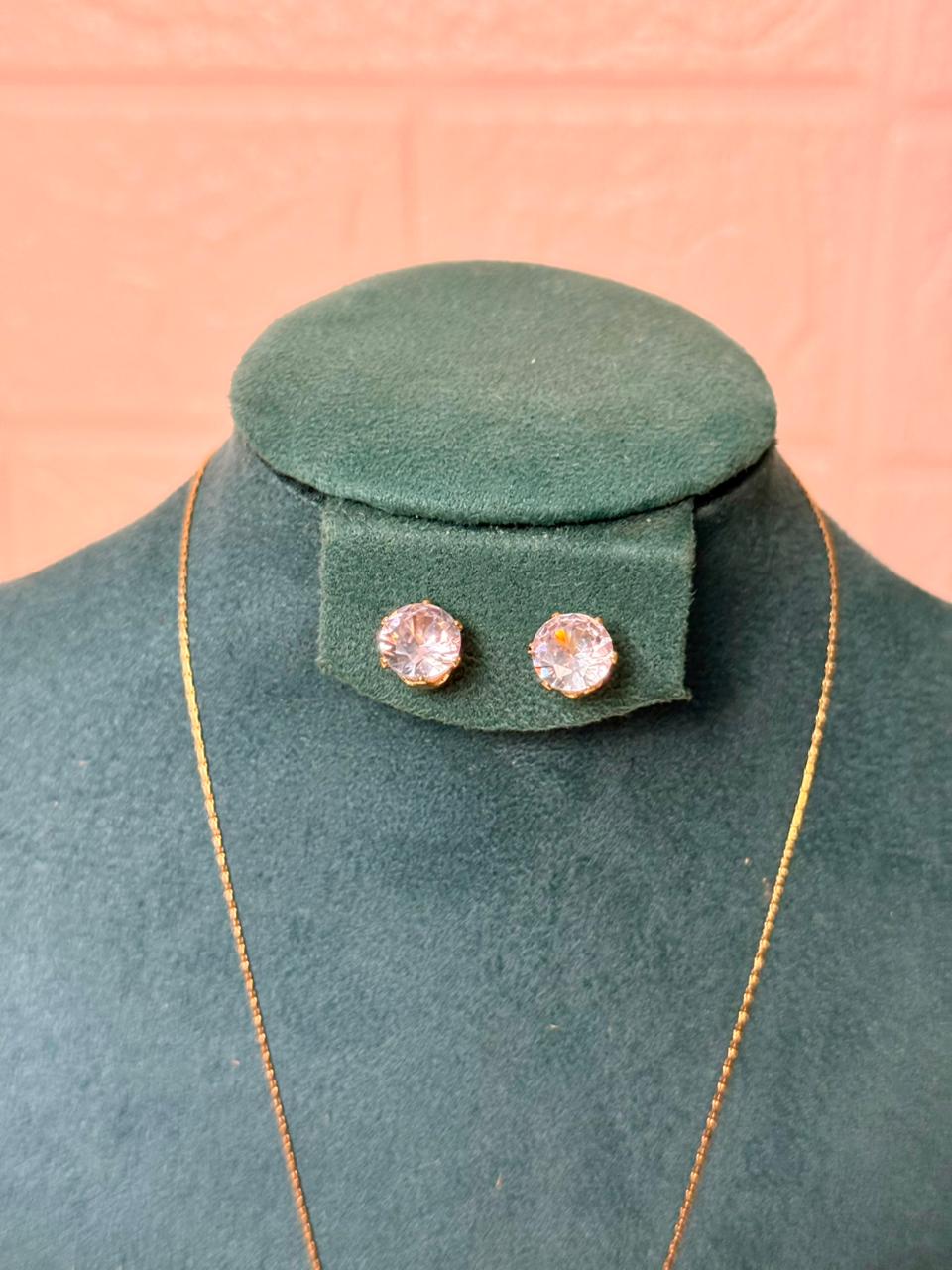 Solitaire Neck Chain & Studs Set