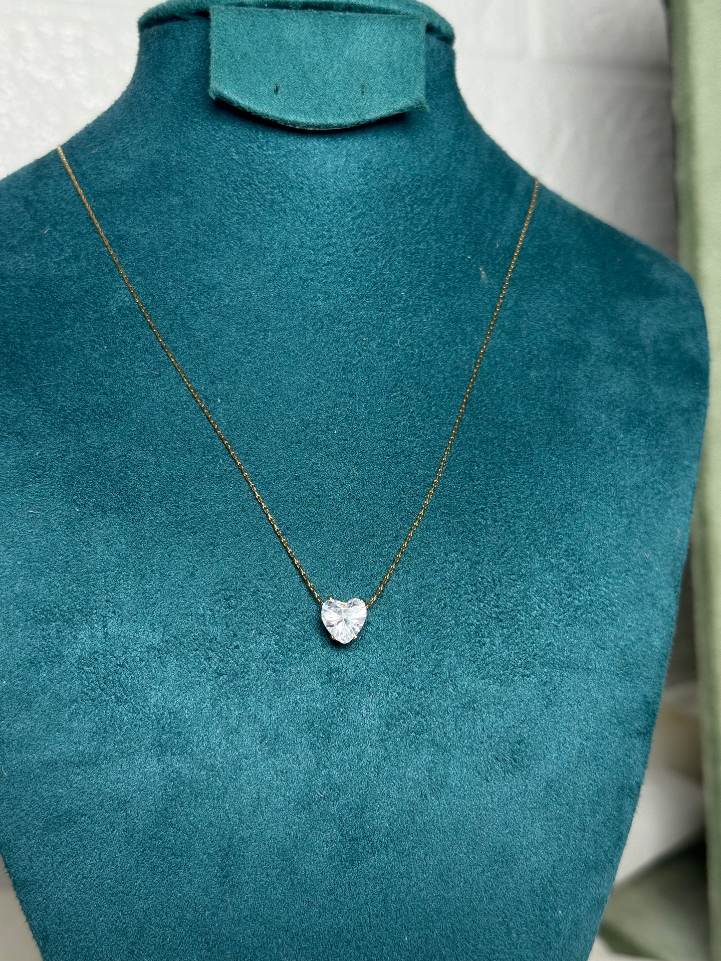 Invisible Dimond Pendant - Heart Shape