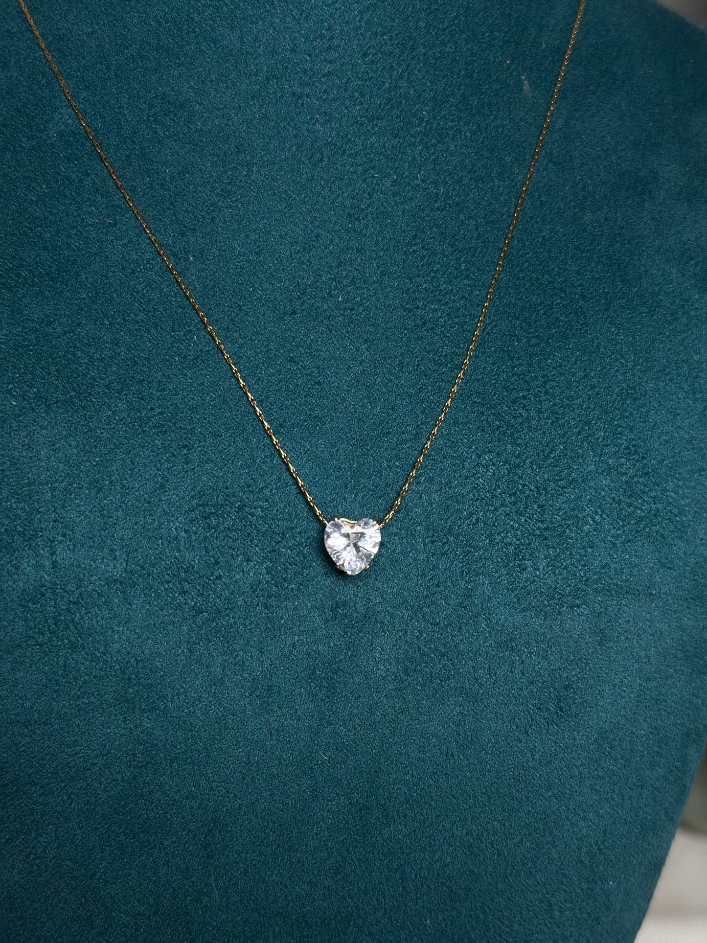 Invisible Dimond Pendant - Heart Shape