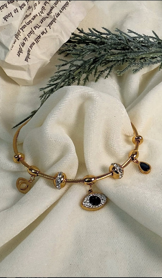 Evil Eye Charm Magnetic Cable Bangle