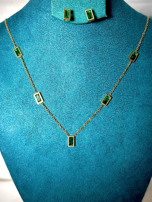Rectangular Emerald Necklace Set