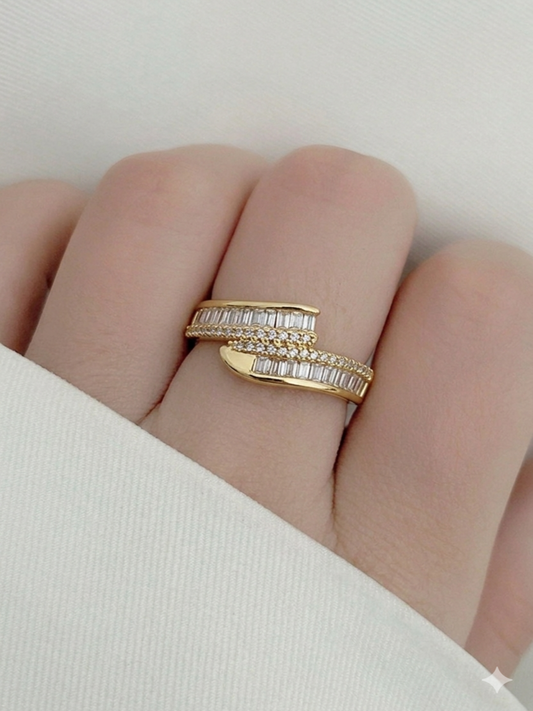 Luna Ring