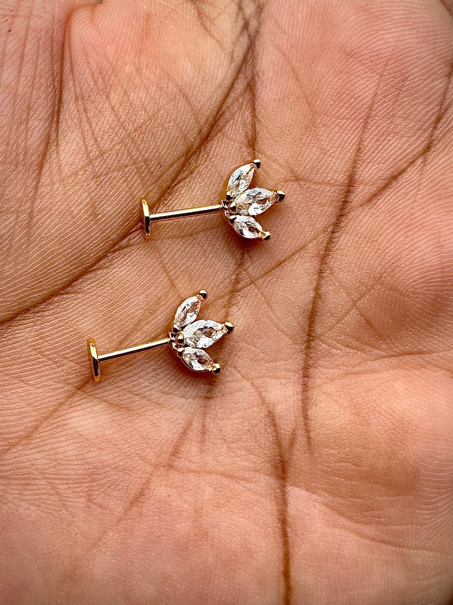 Three petal vertical Helix - Pair