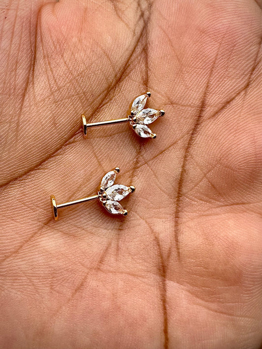 Three petal vertical Helix - Pair