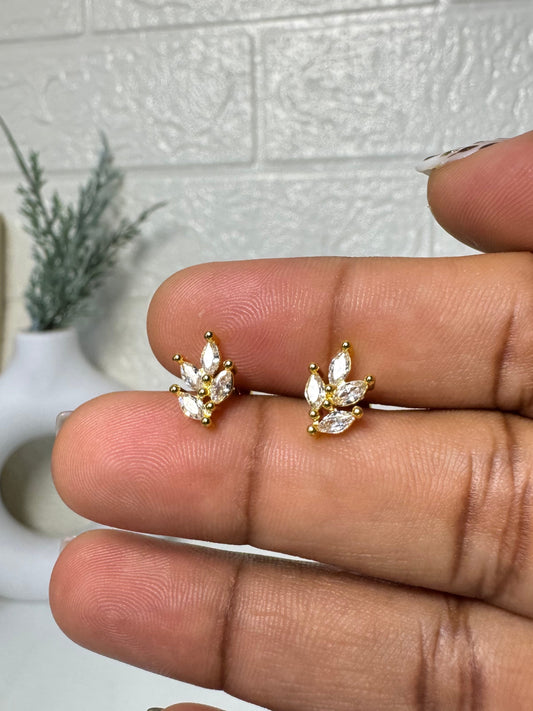 Five Stone Leafy _ Ball Back Stud 02