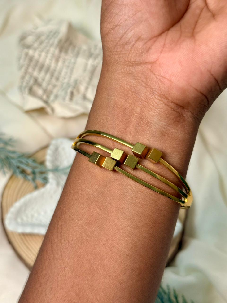 Harmony Cube Bangle