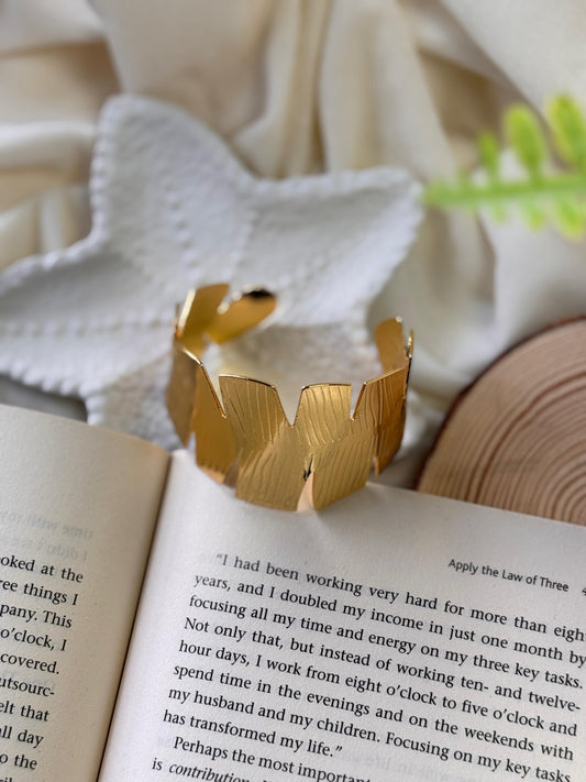 Golden leaf Statement Cuff Bangle