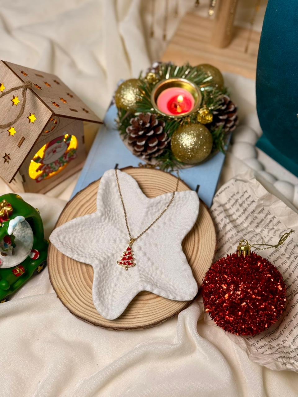 Sparkling Christmas Tree Pendant Necklace