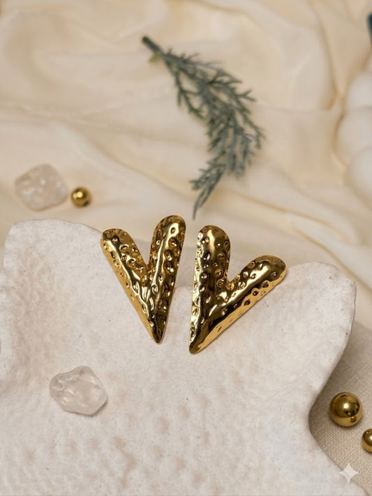 V Shaped 3D Stud
